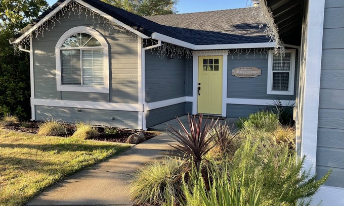 Quail Ridge House | Eden Retreat - Rest & Relax with a soothing spa! 3King, 1Queen & 1 Airbed