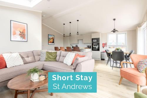 St. Andrews House | Eden View Estate - Eden Lodge
