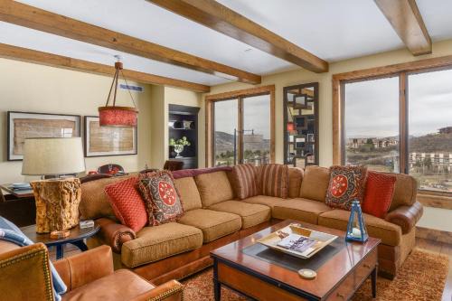 Steamboat Springs Apartment | Edgemont 2603 - Luxury Ski-in Ski-out Condo