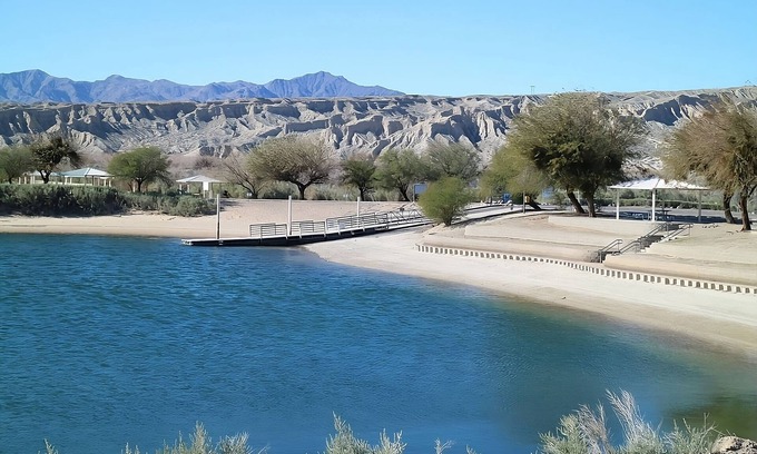 Laughlin Hotel | Edgewater Casino Resort, Sedona River View Queen Room, Free Onsite Parking