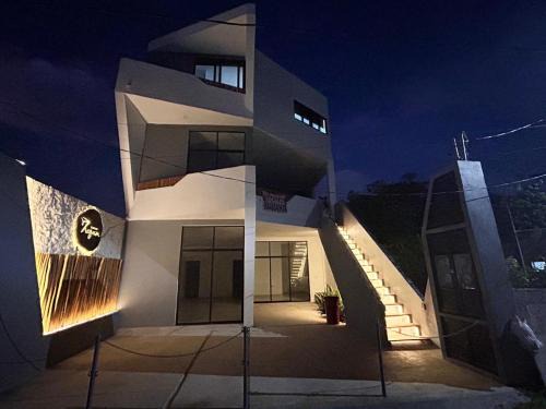 El Cuyo Apartment | Edificio Regam