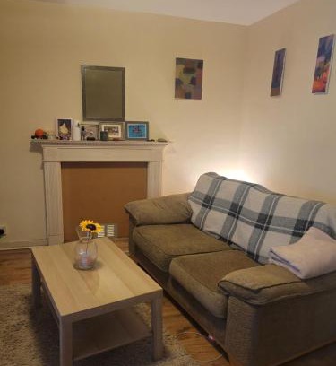 Liberton Apartment | Edinburgh 2 bed flat