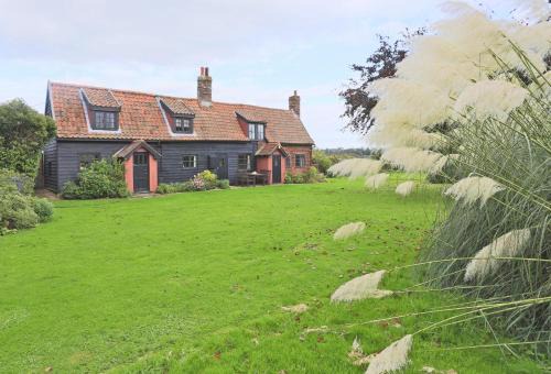 Martlesham Heath House | Eelsfoot Cottage