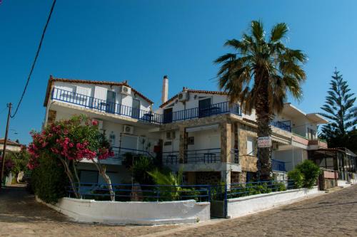 Lesvos Apartment | Efterpi Aggeli
