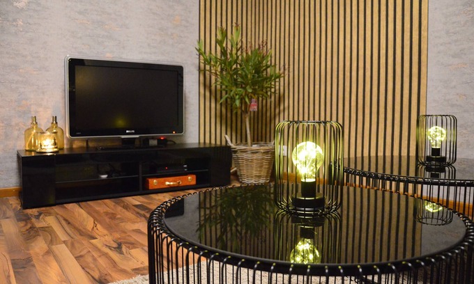 Budesheim Apartment | Eifelauszeit - Apartment Klein with garden, pet-friendly