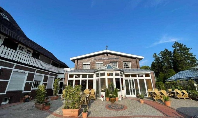 Varel House | Einzelzimmer EG - Hotel Ammerländer Stuben