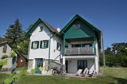Deutsch Schuetzen-Eisenberg House | Eisenberg Relax