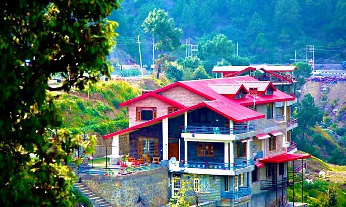 Kumarhatti Villa | EKO STAY - Frost Berry Villa