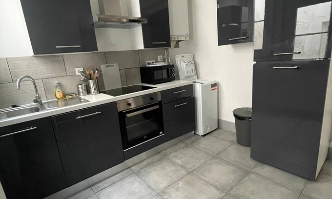 Besancon Apartment | Elégant 2 Chambres Saint Amour