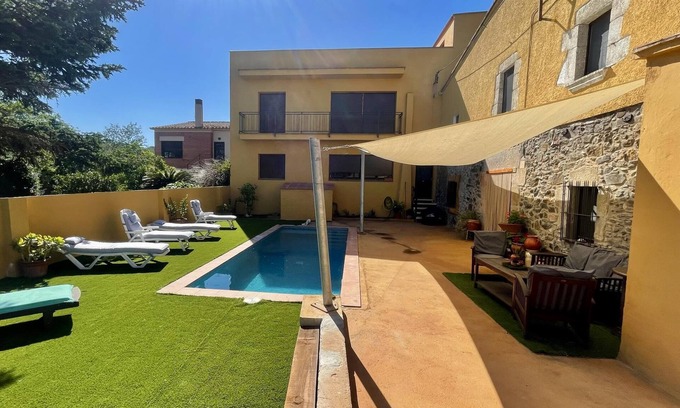 Palamos Villa | El Figuerar by Costabravaway