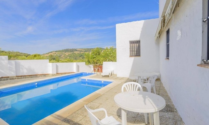El Bosque Villa | El Garrotal - El Aceite Almazara El Bosque by Ruralidays