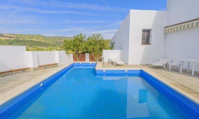 El Bosque Villa | El Garrotal - El Vino El Bosque by Ruralidays