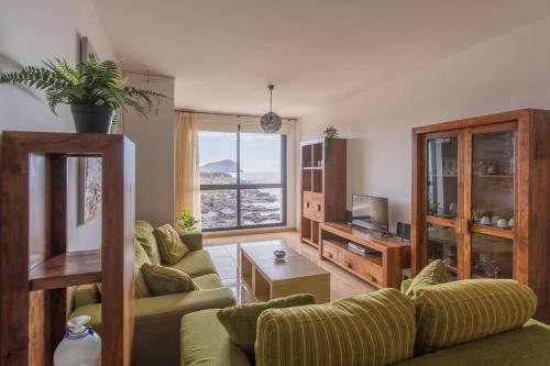 Los Abrigos Apartment | El Mirador: sea views from the shore