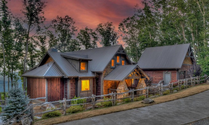 Morganton Cabin | El Oso Cabin by Escape to Blue Ridge