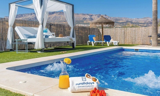 Antequera Villa | El Pajar de Casablanca Villanueva de la Concepción by Ruralidays