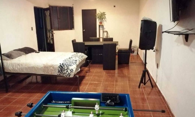 Teotihuacan Centro Apartment | El Teotihuacano is 1.5 km away. From the archaeological zone
