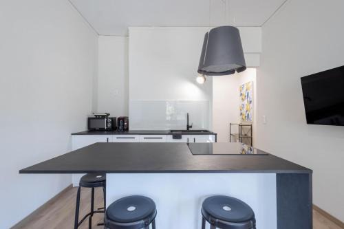 Athens Apartment | Elegance Suite Stunningly Renovated