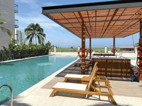 Historic Center Apartment | Elegancia y Confort en Santa Marta ApartaSuite en Pozos Colorados