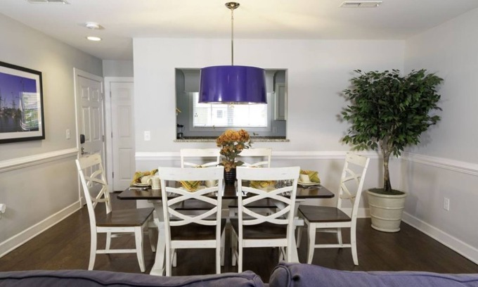 Lackey House | Elegant 1-Bedroom Retreat in The Kings Creeks Estates – Perfect for 2–4 Guests