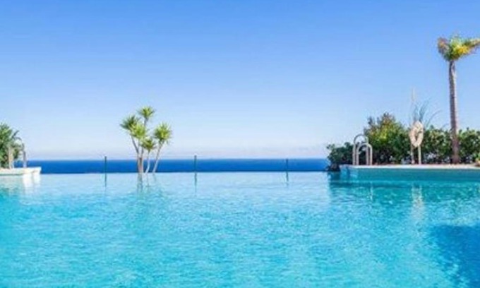 New Golden Mile Apartment | Elegant apartment, stunning views, fully renovated in la Hacienda del Senorio de Cifuentes