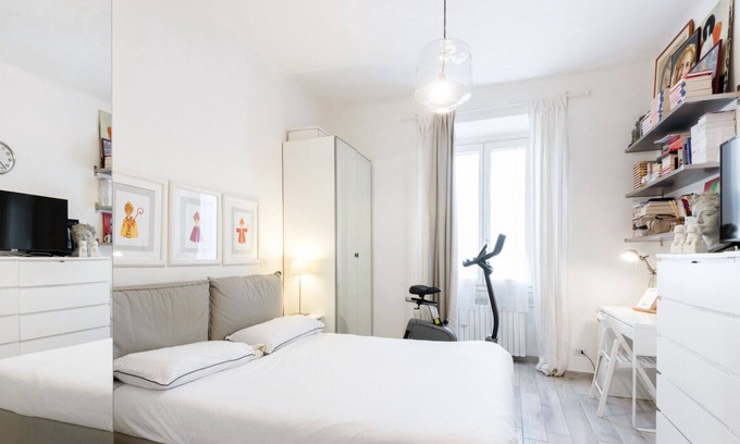 Lazzaretto Apartment | Elegant APT Porta Venezia & Corso Buenos Aires!