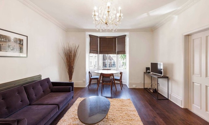Bayswater Condo | Elegant & Comfortable | 2 BD | Near Paddington