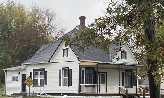 Scott City House | ELEGANT COZY 3BR HOME