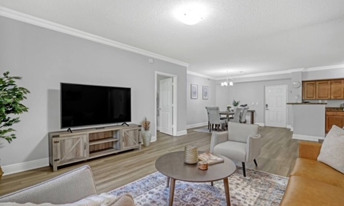 Wellington Condo | Elegant Escape in Wellington's sought-after St Andrews at Polo Club
