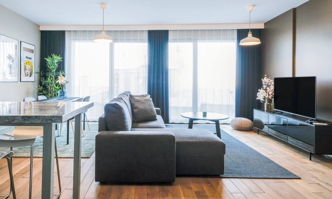 Kabatas Apartment | Elegant Flat 3 min to Cihangir in Taksim