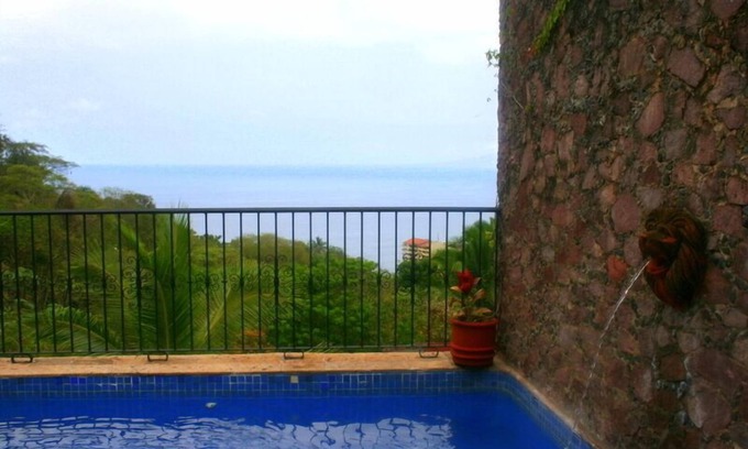 Mismaloya House | ELEGANT GET AWAY FROM IT ALL, LUXURY & STYLE! OCEAN Views!