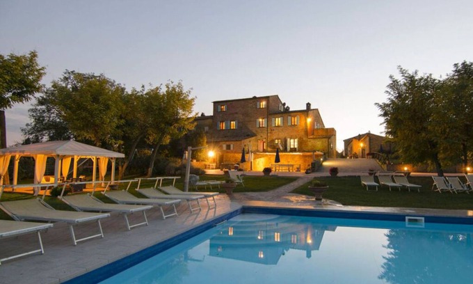 Fratticciola House | Elegant holiday home with private pool