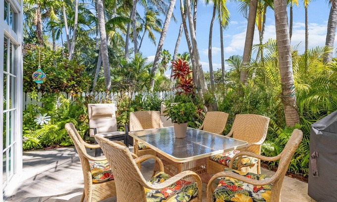 Bahama Village House | Elegant home with with patio & community pool - walk to beaches & Duval Street