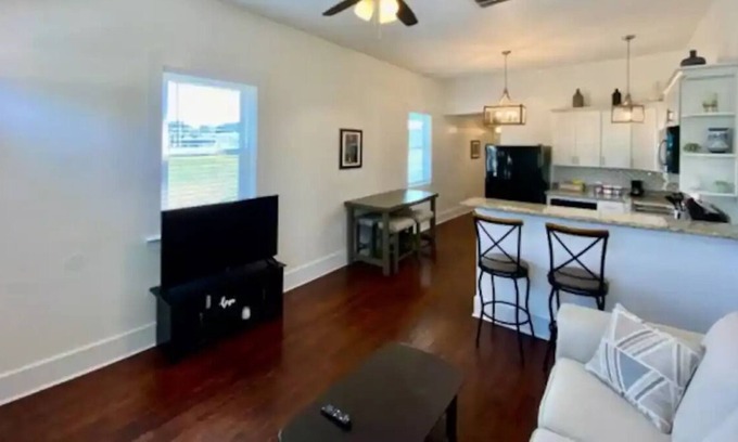 South 7th Ward House | Elegant House With 4 Beds 2.5 baths