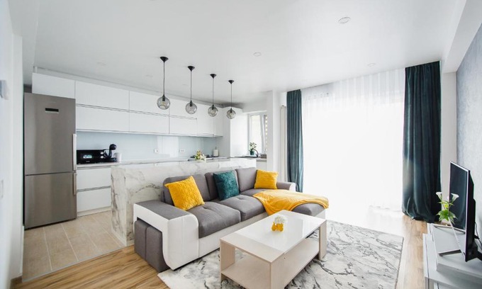 Oradea Apartment | Elegant & Spacious – Central Apartment