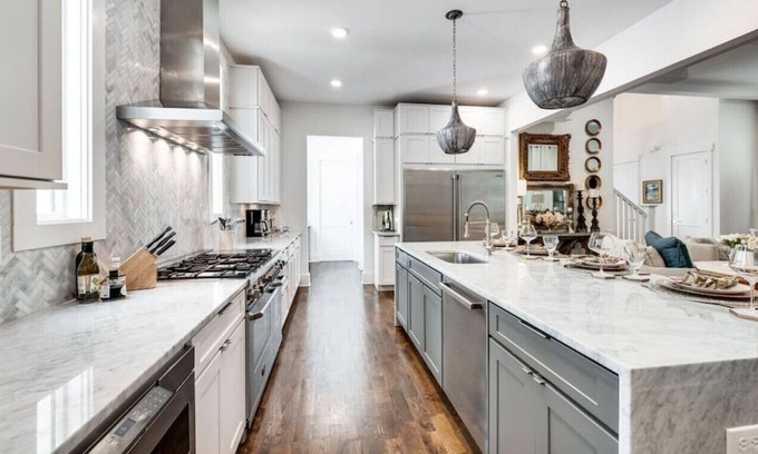 Green Hills House | Elegant & Spacious Furnished w/ Garage+Fenced Yard