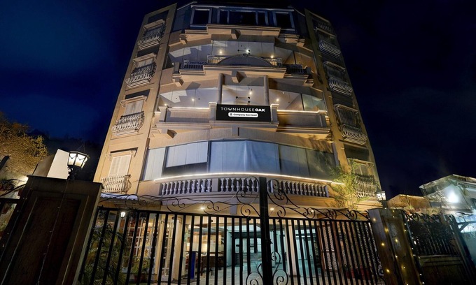 Bullawala House | Elegant Stays With Rooftop Restro and Hill View