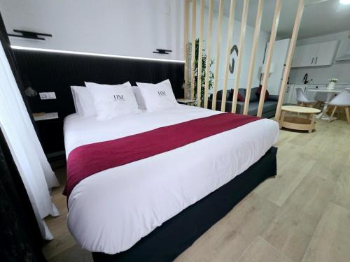 Pueblo Nuevo Apartment | Elegante Estudio en Sotogrande Royal Golf