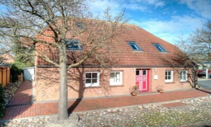 Petersdorf House | Elegantes Ferienhaus mit Garten auf Fehmarn