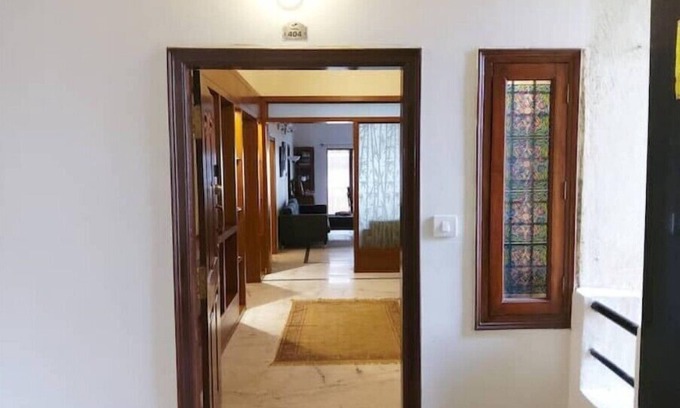 Somajiguda Apartment | Elegantly furnished spacious 3 BHK apartment