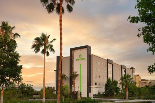 Anaheim Resort Hotel | Element Anaheim Resort Convention Center