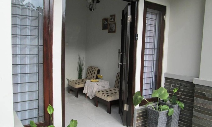 Sukajadi House | Elenor's Home