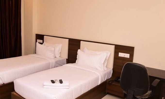 Lakshminarayana Pura Apartment | Elephant Suites Brookefield # 26