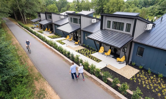 Greenville - Spartanburg Cottage | Elevated, Boutique Space on the Swamp Rabbit Trail