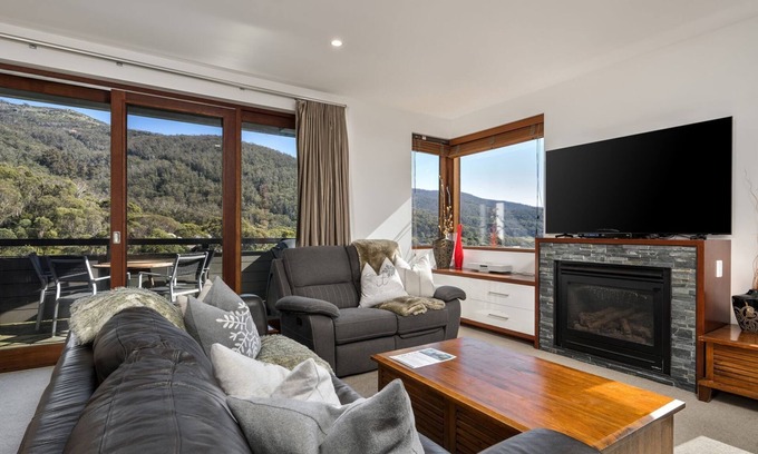Thredbo Apartment | Elevation 6 - Modern Luxe accommodation in the heart of Thredbo
