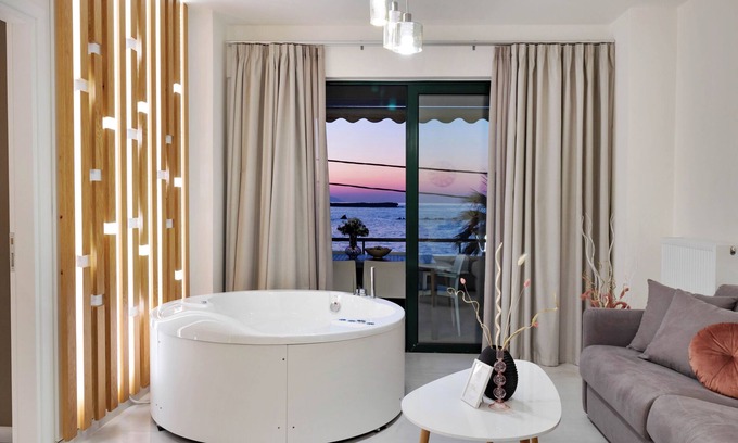 Nea Chora Hotel | Elia Beach
