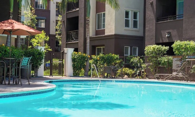 Marina del Rey Apartment | Elite 2 Bedroom Condo At The Heart Of Marina Del Rey, Close To Everywhere!