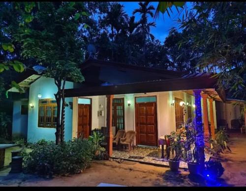 Ambagollapathana House | Ella Jungle Inn Homestay And Tree House