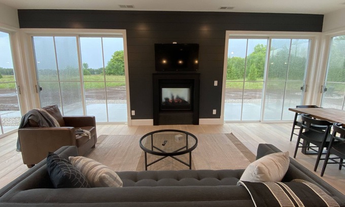 Ellison Bay House | Ellison Bay Family Retreat! 8 bed/6 bath/20 acres
