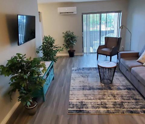Port Colborne Apartment | Elm Park