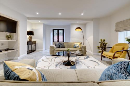 Harrogate Apartment | Elmleigh Nook - Central with Parking